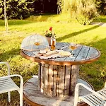 Zenae - Cosy Avec & Sauna Nocleg ze śniadaniem Vitrac (Cantal)