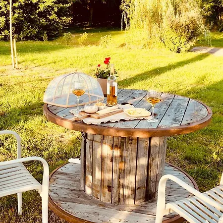 Zenae Alojamento de Acomodação e Pequeno-almoço Vitrac (Cantal)