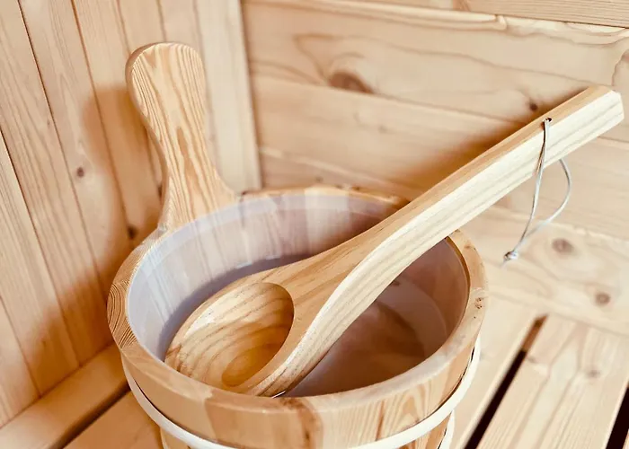 Zenae - Cosy Avec & Sauna 4* Vitrac (Cantal)