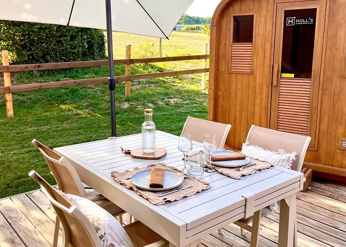 Zenae - Cosy Avec & Sauna Bed & Breakfast Vitrac (Cantal)